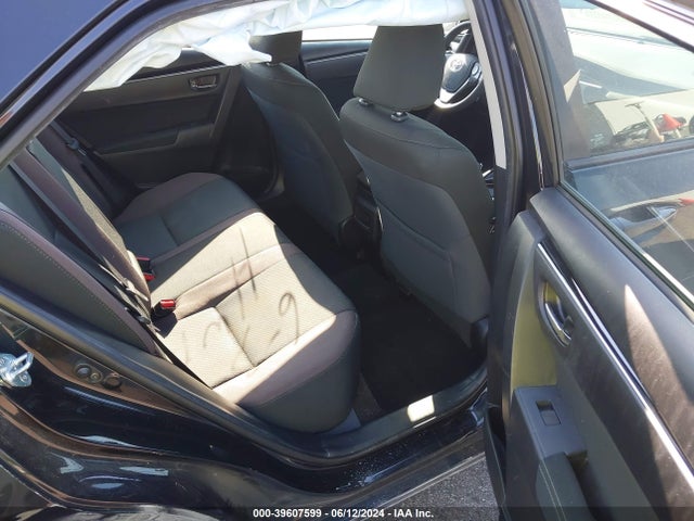 Toyota COROLLA LE 2018 5YFBURHE4JP753541 Image 8
