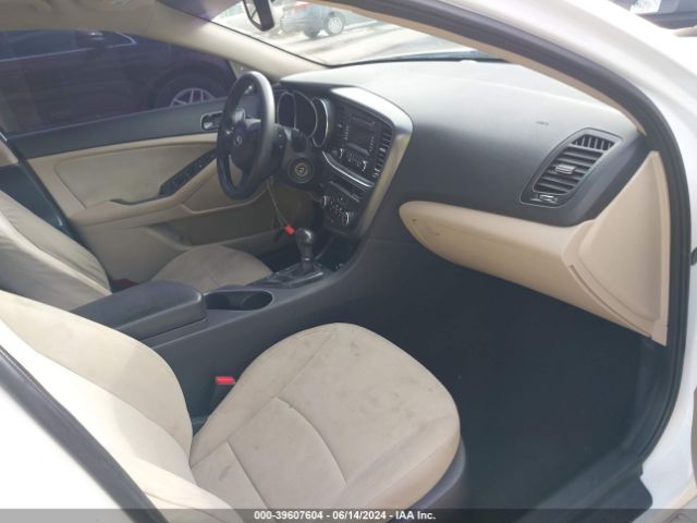 KNAGM4A73E5471427 KIA Optima Lx