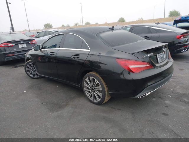 WDDSJ4EB1JN618493 Mercedes-Benz CLA 250