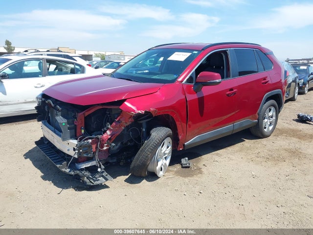 Toyota Rav4 Xle 2020 2T3W1RFV3LW096902 Image 2