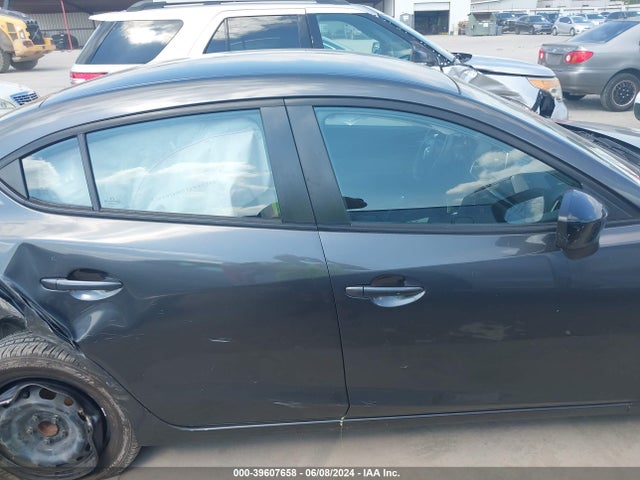 Mazda Mazda3 I Sv 2015 JM1BM1T73F1230324 Image 13