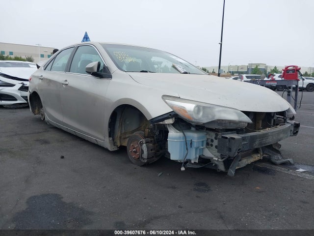 2017 4T1BF1FK5HU375677 main image