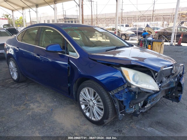 1G4PP5SK8E4170639 Buick Verano