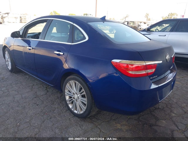 1G4PP5SK8E4170639 Buick Verano