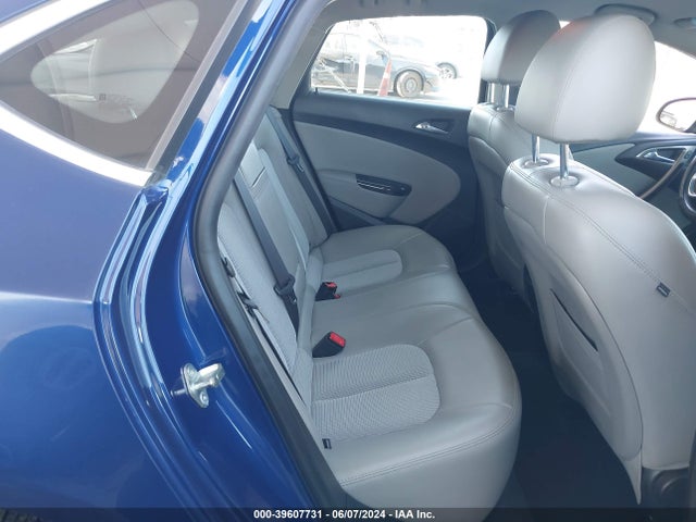 1G4PP5SK8E4170639 Buick Verano