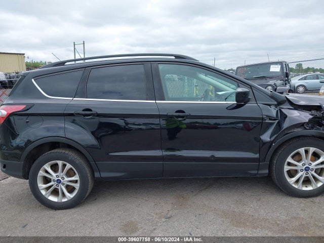 Ford ESCAPE SE 2017 1FMCU0GD8HUD83244 Image 13