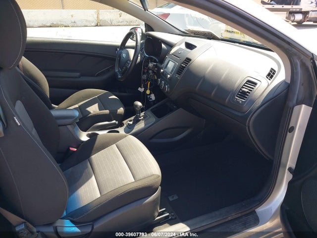 KIA Forte Koup Ex 2016 KNAFX6A83G5598303 Image 5