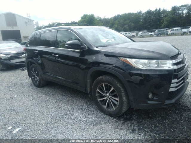 Toyota Highlander Xle 2018 5TDJZRFH6JS491670 Image 13