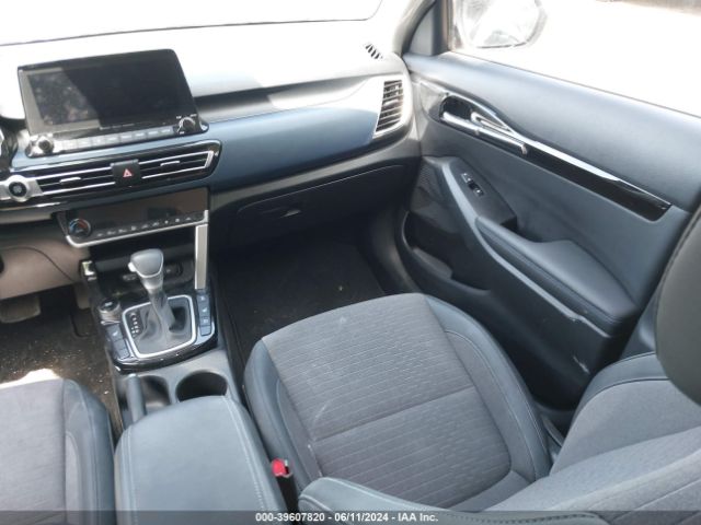 KNDEUCAA3P7422526 KIA SELTOS S