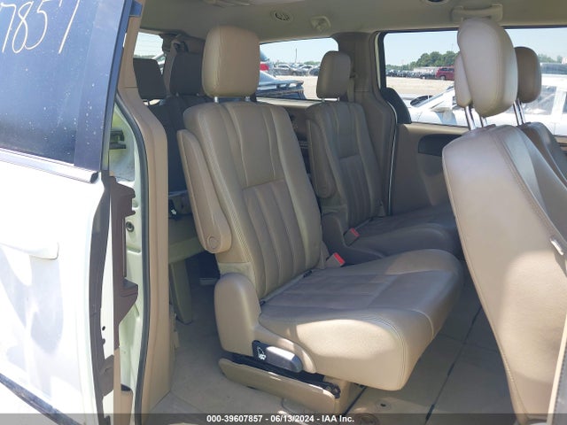 2C4RC1BG5ER398561 Chrysler Town & Country Touring