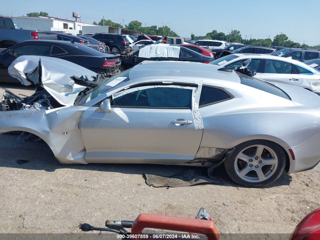 Chevrolet Camaro 1lt 2017 1G1FB1RSXH0152452 Image 15