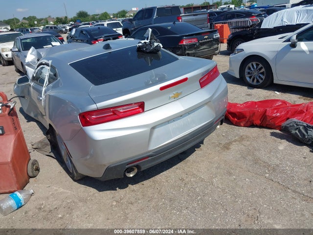 Chevrolet Camaro 1lt 2017 1G1FB1RSXH0152452 Image 3