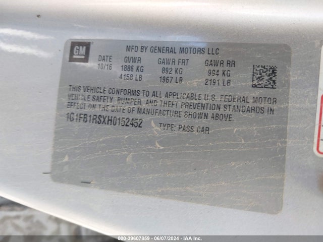 Chevrolet Camaro 1lt 2017 1G1FB1RSXH0152452 Image 9