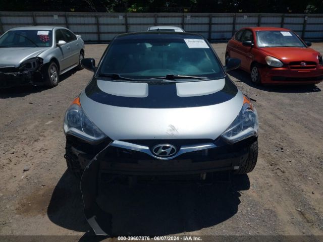 KMHTC6AD1GU299067 Hyundai Veloster
