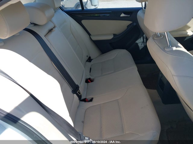 3VWL17AJ6GM379598 Volkswagen Jetta 1.8t Sel