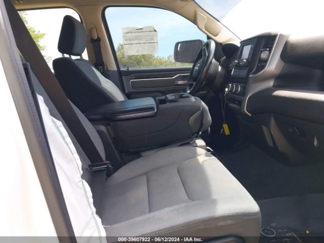 1C6RRFFG8KN912439 RAM 1500 Big Horn/lone Star  4x4 5'7 Box