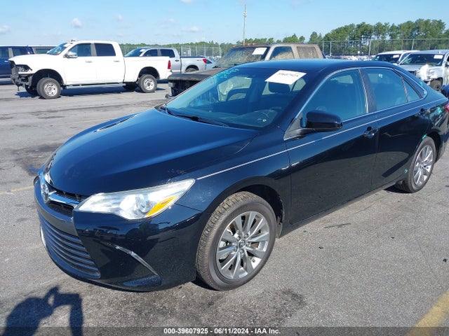 Toyota CAMRY XLE 2016 4T1BF1FK9GU614985 Image 2