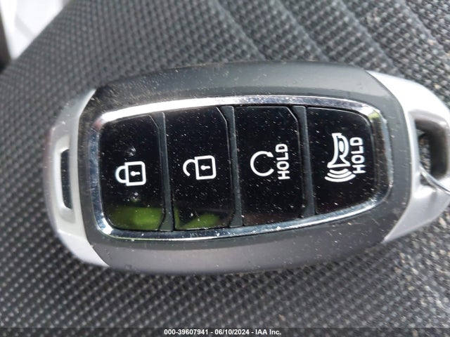 Hyundai Venue Limited 2022 KMHRC8A31NU161104 Image 11