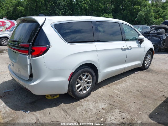Chrysler Pacifica Touring L 2023 2C4RC1BG3PR606679 Image 4