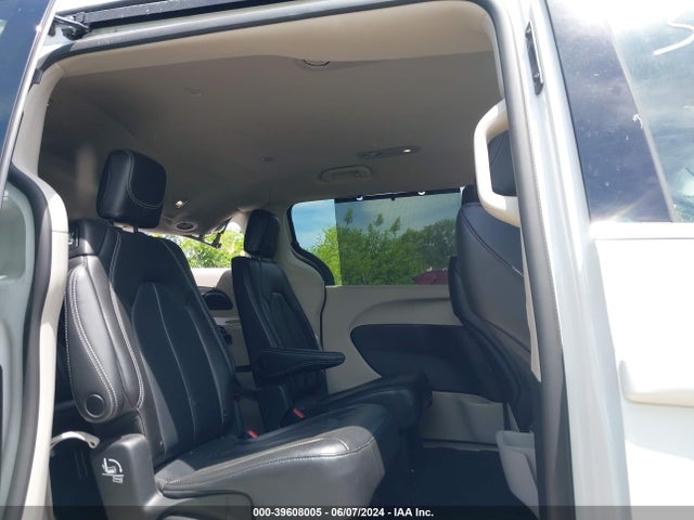 Chrysler Pacifica Touring L 2023 2C4RC1BG3PR606679 Image 8