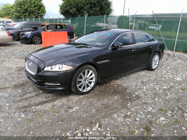 2013 JAGUAR XJ SAJWJ2GD3D8V53763 Photo 5