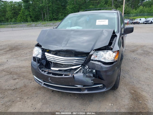 2C4RC1BG4GR194434 Chrysler Town & Country Touring