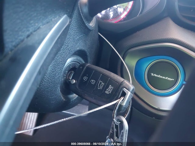 Hyundai Veloster 2.0 2019 KMHTG6AF1KU015399 Image 11
