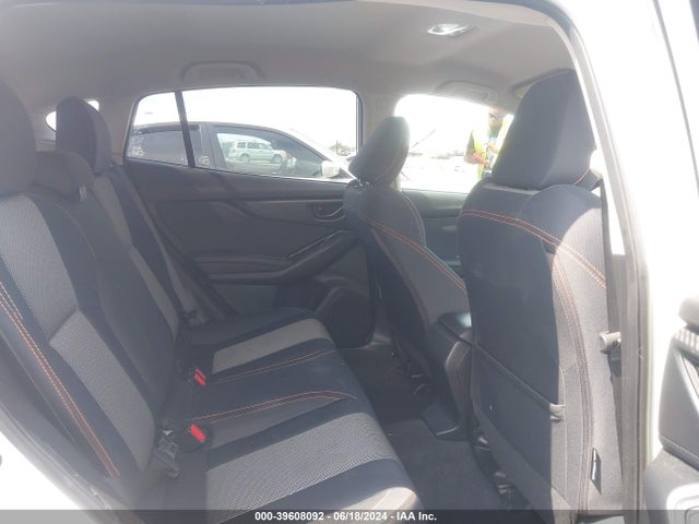 JF2GTABC5JH243696 Subaru Crosstrek 2.0i Premium