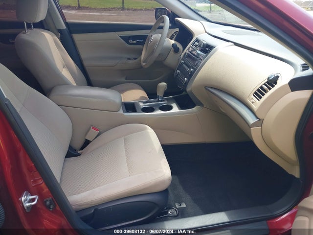 Nissan Altima 2.5 S 2015 1N4AL3AP4FC268717 Image 5