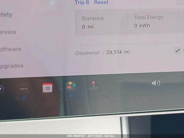 5YJ3E1EB7KF421832 Tesla Model 3 Long Range/performance