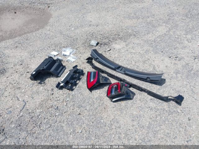 5YJ3E1EB7KF421832 Tesla Model 3 Long Range/performance