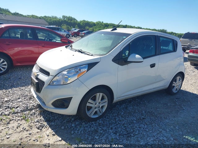 Chevrolet Spark Ls Cvt 2015 KL8CB6S95FC809306 Image 2