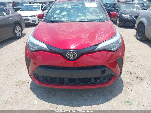 Toyota C-HR XLE 2022 NMTKHMBX3NR145443 Image 12