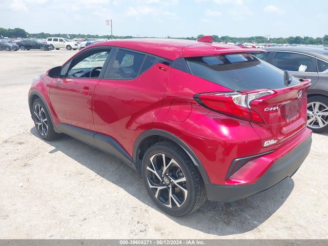 Toyota C-HR XLE 2022 NMTKHMBX3NR145443 Image 3