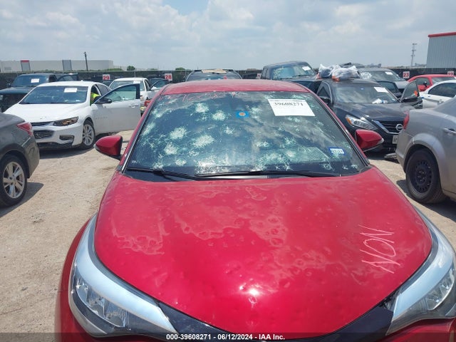 Toyota C-HR XLE 2022 NMTKHMBX3NR145443 Image 6