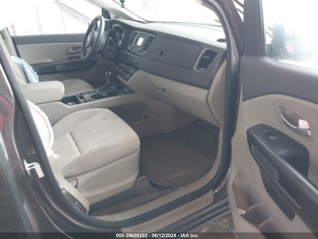 KNDMB5C11F6073204 KIA SEDONA LX
