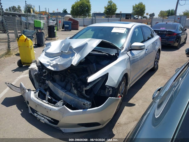 Nissan Altima 2.5 Sv 2017 1N4AL3AP9HC263757 Image 2