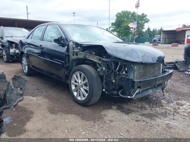 Toyota CAMRY XLE 2014 4T1BF1FK9EU735982 main image
