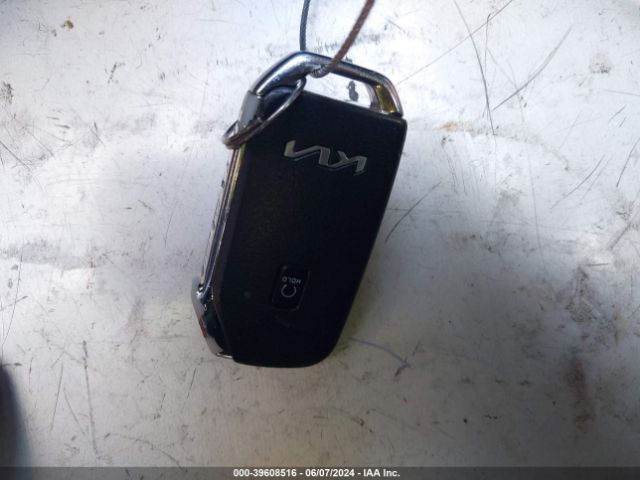 5XXG14J26NG130907 KIA K5 LXS