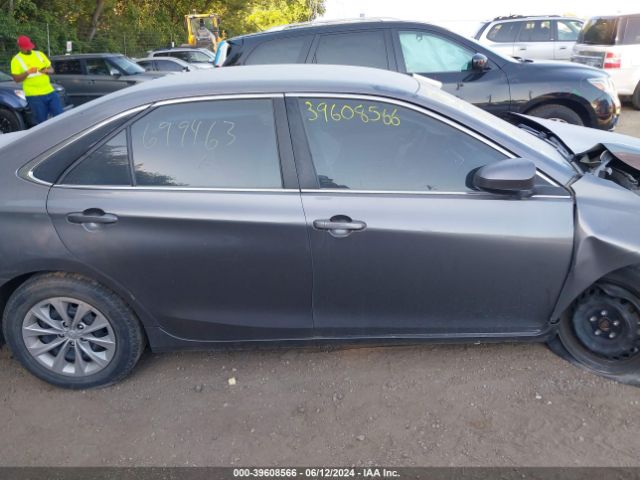 4T1BF1FK6HU699463 Toyota CAMRY LE