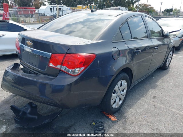 Chevrolet Cruze Ls Auto 2014 1G1PA5SG2E7439775 Image 4