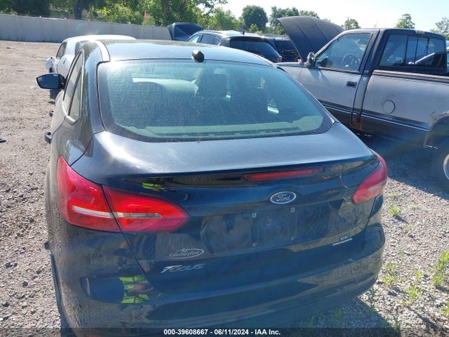 Ford FOCUS SE 2016 1FADP3F28GL215843 Image 16