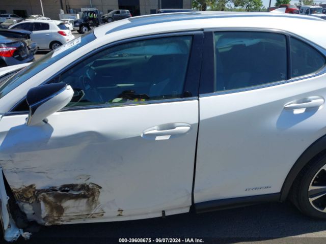 JTHU9JBH7K2011910 Lexus UX 250H