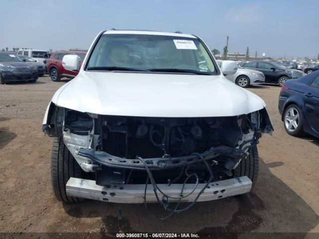 JTJHY7AX5F4164553 Lexus LX 570