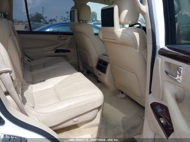 JTJHY7AX5F4164553 Lexus LX 570