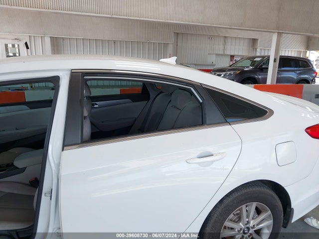 Hyundai SONATA SE 2015 5NPE24AF9FH077682 Image 13