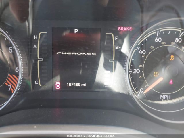 1C4PJMCB9FW514483 Jeep Cherokee Latitude