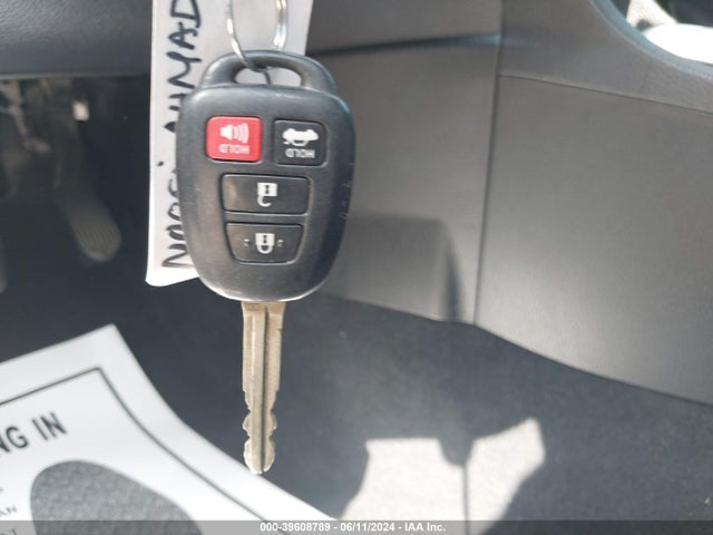 Toyota COROLLA LE 2014 5YFBURHE4EP010237 Image 11