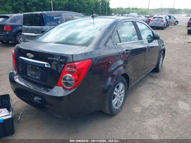 Chevrolet Sonic Lt Auto 2015 1G1JC5SH4F4116212 Image 4