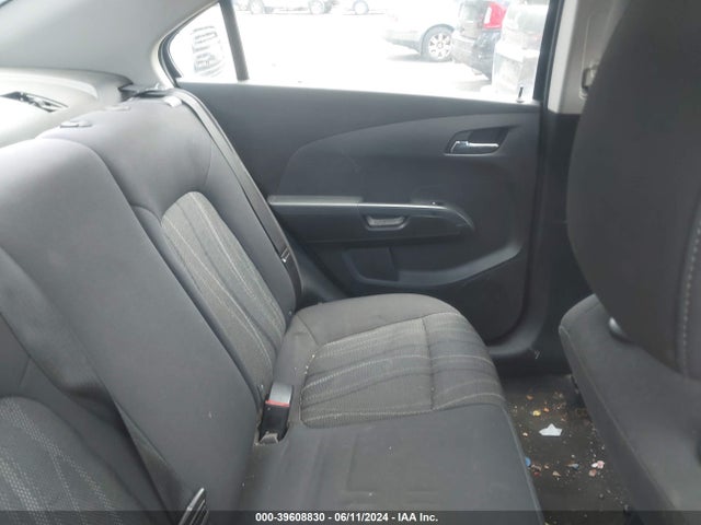 Chevrolet Sonic Lt Auto 2015 1G1JC5SH4F4116212 Image 8